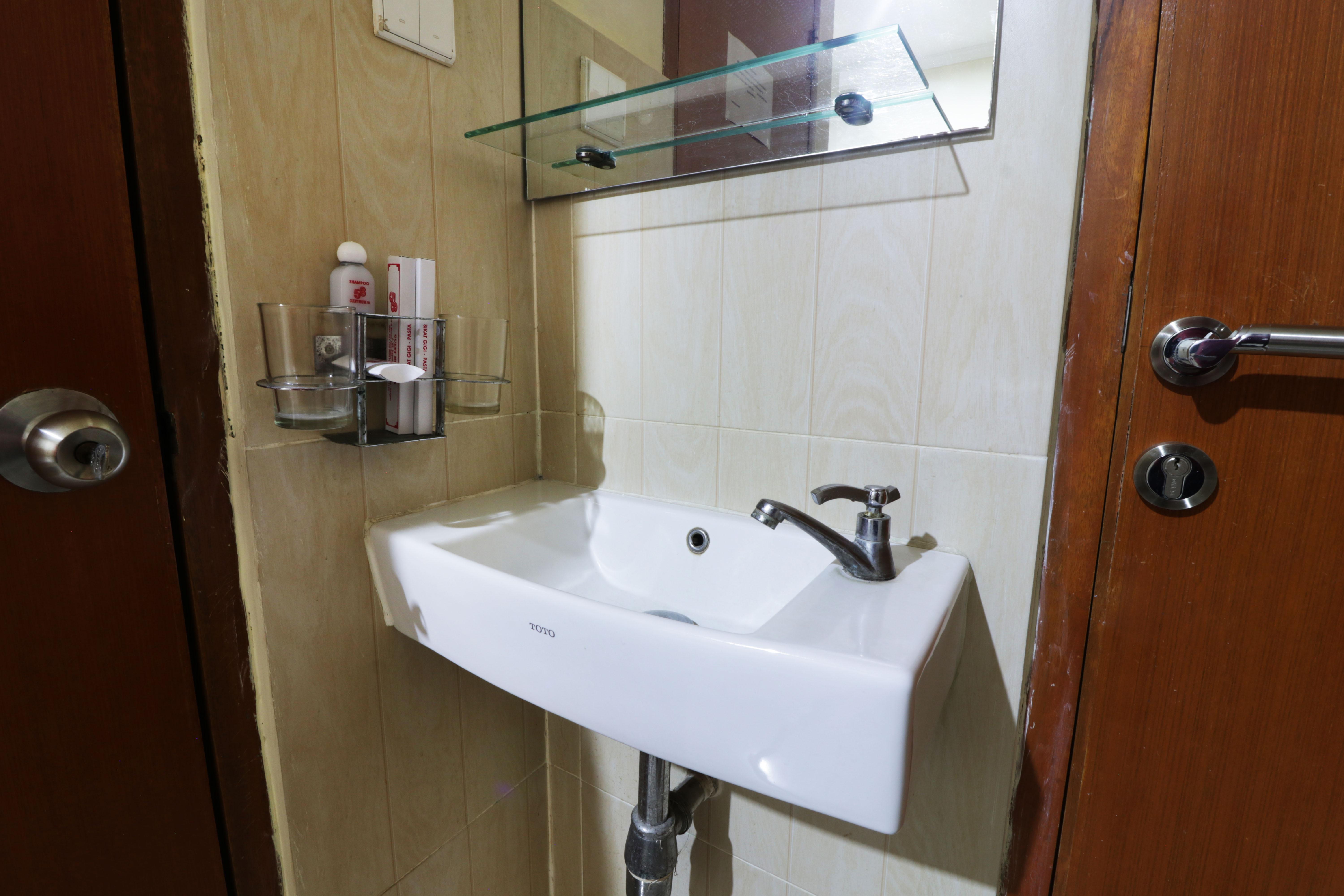 58 Guesthouse Tangerang Pondoklang Ngoại thất bức ảnh